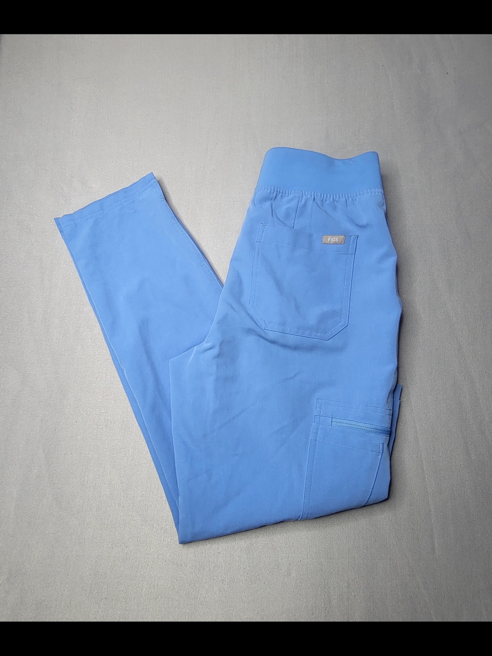 Figs Womens Scrub Pants With Cargo Pockets Medical Workwear Color Light Blue.  S